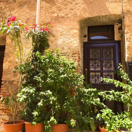 Apartment Sanremo Арма ди Таджия Екстериор снимка